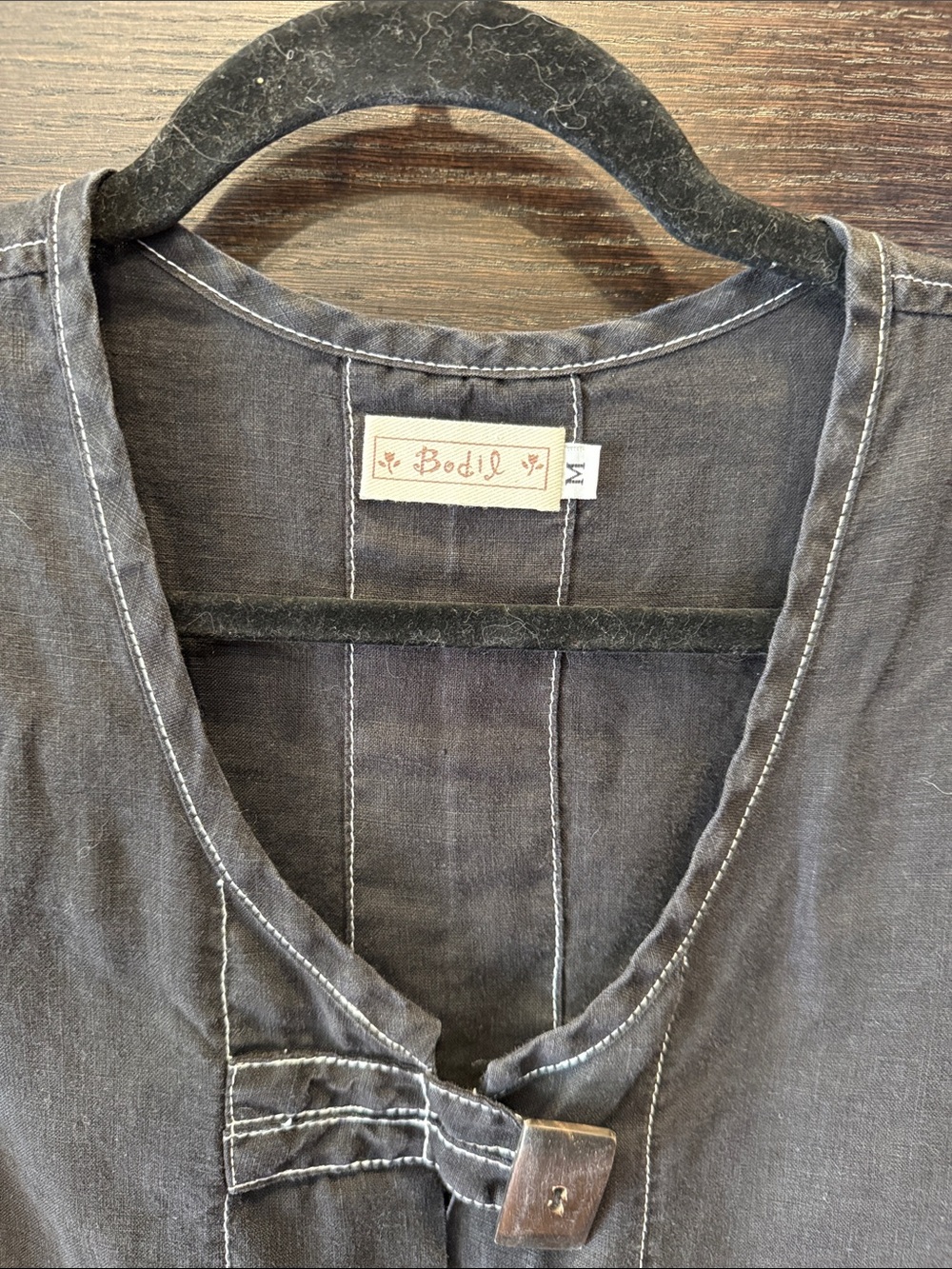 Relaxed Washed Black Bodil Two-Piece Linen Set - Picture 2 of 11